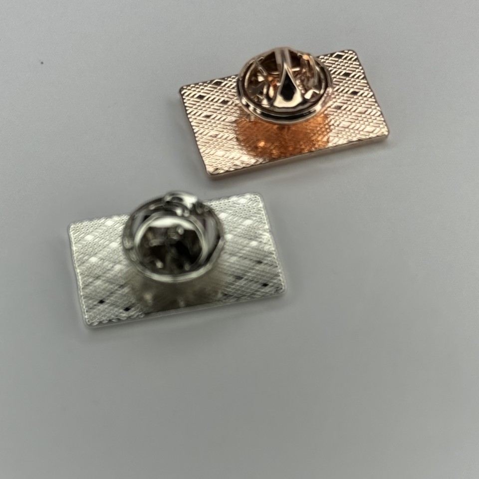 P0020 بروش بتصميم فخم و راقي