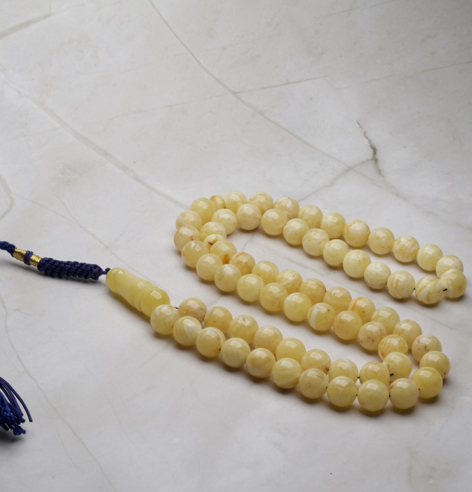 AR00047 natural amber rosary