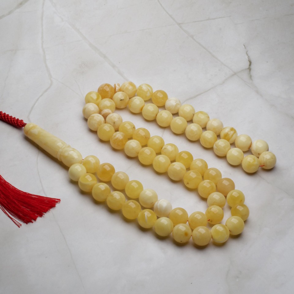 AR00051 natural amber rosary